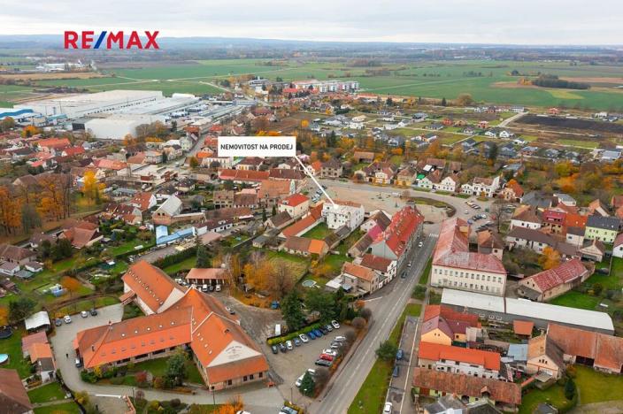 Prodej obchodního prostoru, Dašice, náměstí T. G. Masaryka, 957 m2