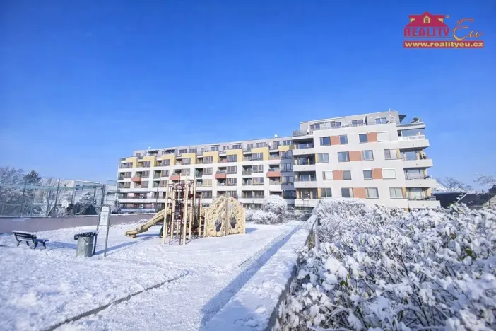 Prodej bytu 2+kk, Praha - Uhříněves, Nové náměstí, 57 m2