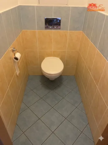 Prodej bytu 2+kk, Praha - Uhříněves, Nové náměstí, 57 m2