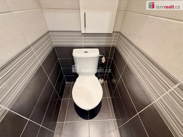 Pronájem bytu 1+1, Kralupy nad Vltavou - Lobeček, Štefánikova, 36 m2