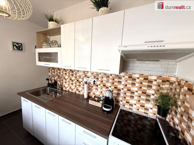 Pronájem bytu 1+1, Kralupy nad Vltavou - Lobeček, Štefánikova, 36 m2