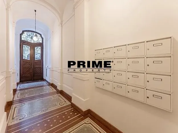 Pronájem kanceláře, Praha - Staré Město, Martinská, 32 m2