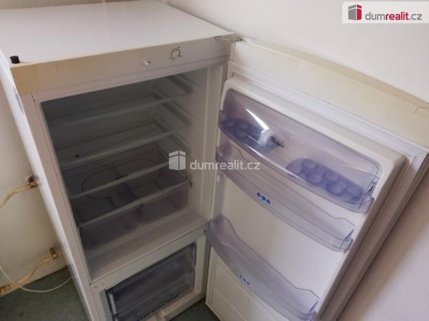 Pronájem bytu 2+1, Karlovy Vary, Přátelství, 56 m2