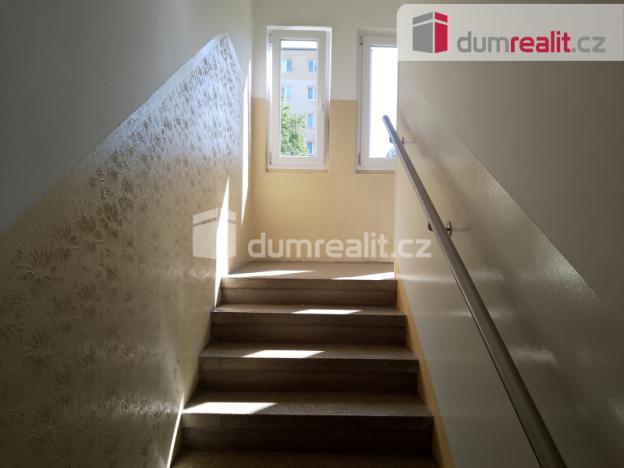 Pronájem bytu 2+1, Karlovy Vary, Přátelství, 56 m2