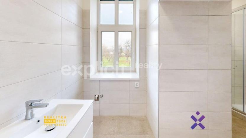 Pronájem bytu 2+kk, Hostovlice, 45 m2