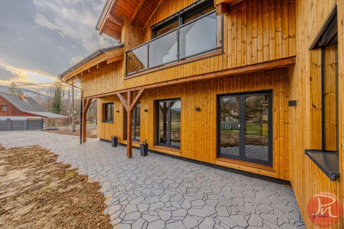 Prodej rodinného domu, Morávka, 250 m2