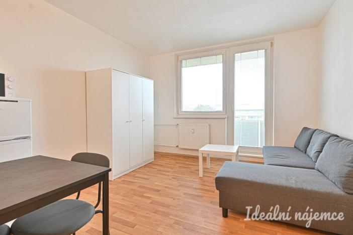 Pronájem bytu 1+kk, Brno, Jedovnická, 20 m2
