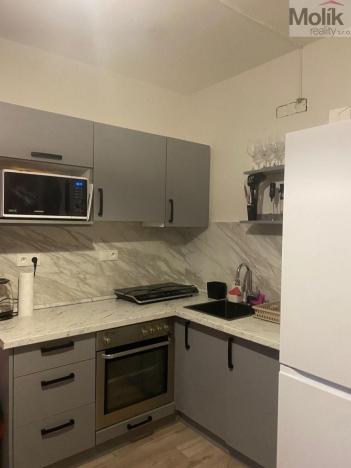 Prodej bytu 1+1, Teplice - Řetenice, Bratislavská, 41 m2