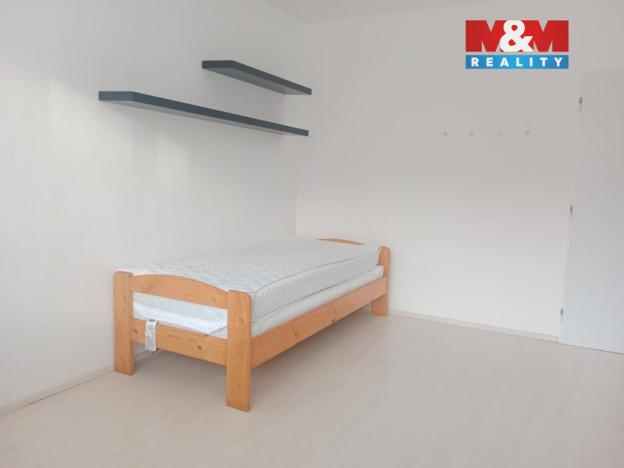 Pronájem bytu 3+1, Třebíč - Týn, Jar. Ježka, 80 m2