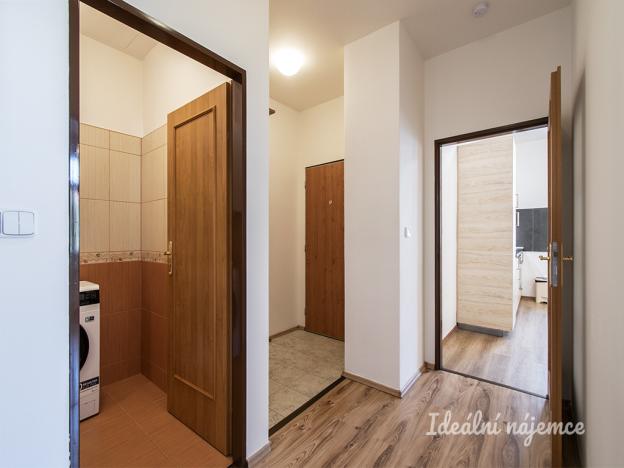 Pronájem bytu 3+kk, Praha - Strašnice, Strančická, 60 m2