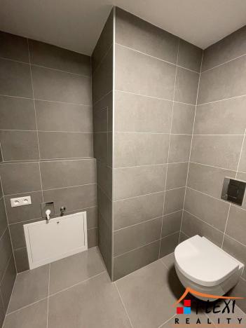 Pronájem bytu 1+kk, Ostrava, U Hájenky, 29 m2