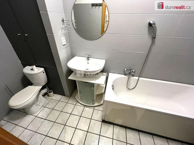 Pronájem bytu 2+1, Sokolov, Sokolovská, 53 m2