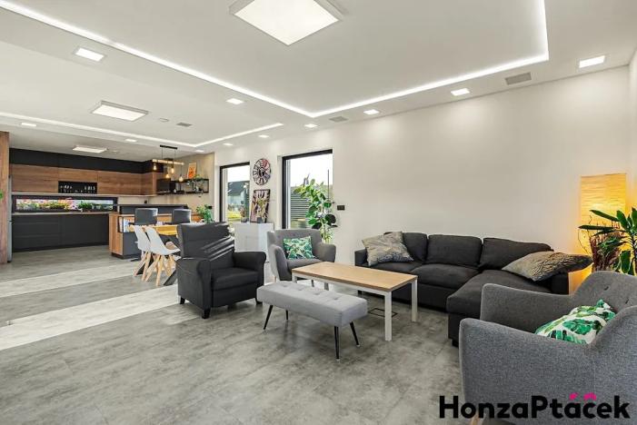 Prodej rodinného domu, Tuhaň, 147 m2