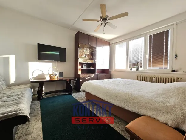 Pronájem bytu 1+1, České Budějovice, Netolická, 34 m2