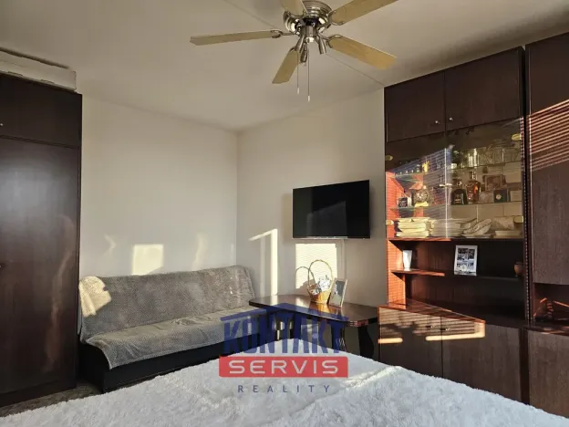 Pronájem bytu 1+1, České Budějovice, Netolická, 34 m2