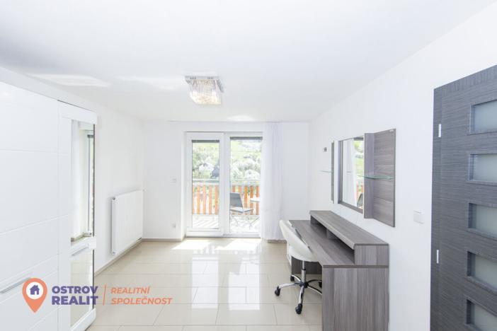 Prodej bytu 4+kk, Všemina, 72 m2