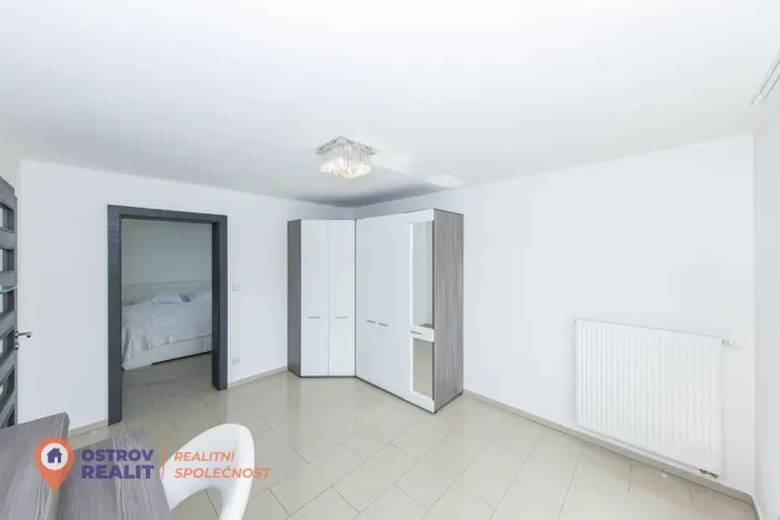 Prodej bytu 4+kk, Všemina, 72 m2