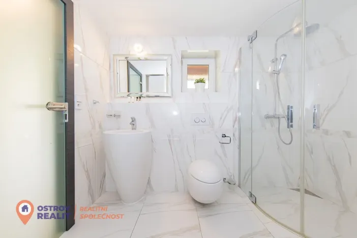 Prodej bytu 4+kk, Všemina, 72 m2