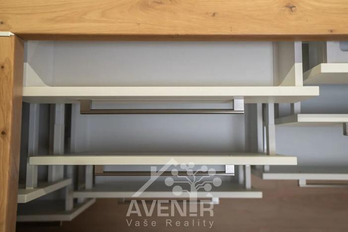 Pronájem bytu 3+1, Zlín, Benešovo nábřeží, 72 m2