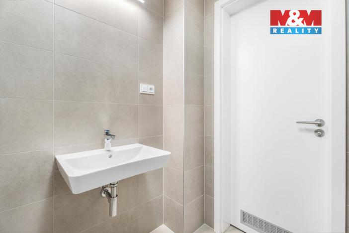 Pronájem bytu 4+kk, Praha, Šenácká, 95 m2