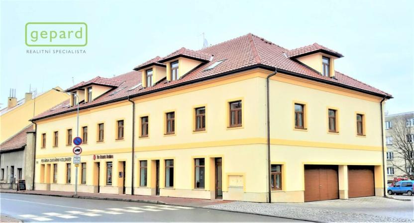 Pronájem obchodního prostoru, Český Brod, Suvorovova, 27 m2