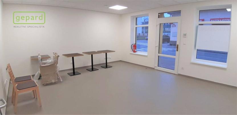 Pronájem obchodního prostoru, Český Brod, Suvorovova, 27 m2