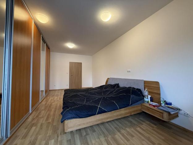 Pronájem bytu 3+kk, Pardubice - Zelené Předměstí, Hronovická, 100 m2