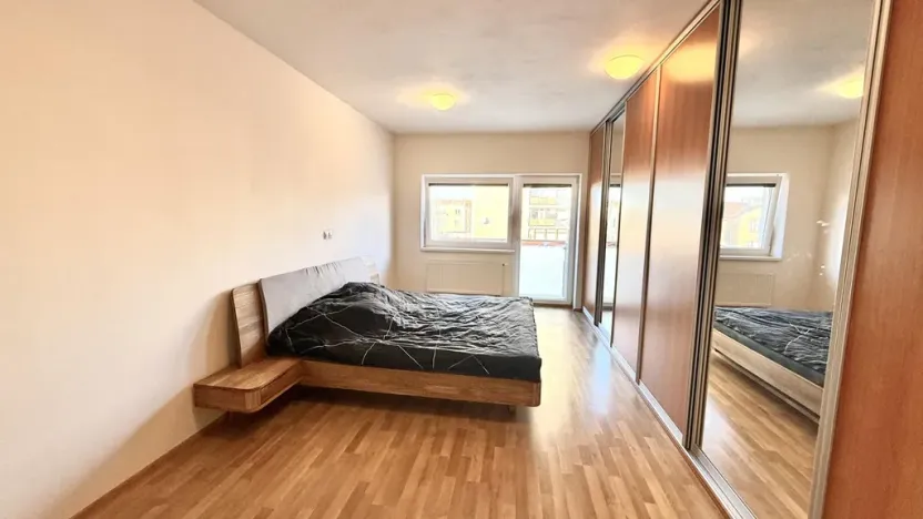 Pronájem bytu 3+kk, Pardubice - Zelené Předměstí, Hronovická, 100 m2