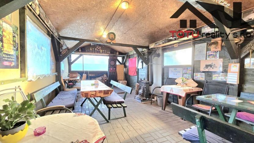 Prodej rybníku, Černožice, 44772 m2