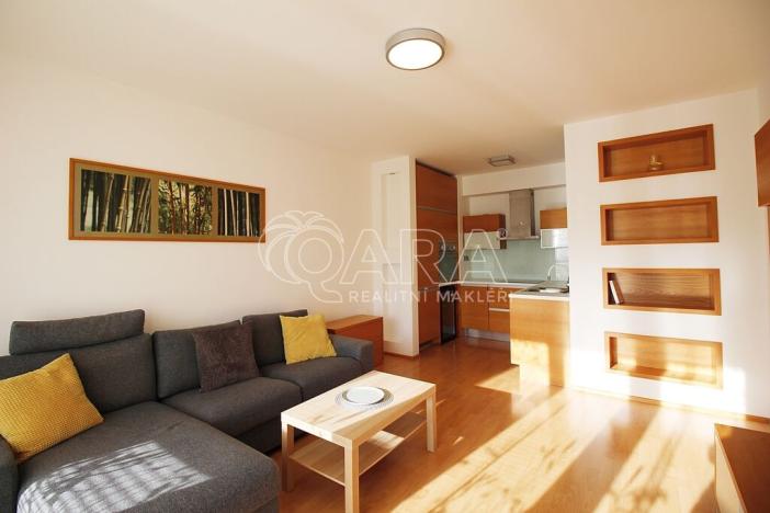 Pronájem bytu 2+kk, Praha - Košíře, Plzeňská, 49 m2