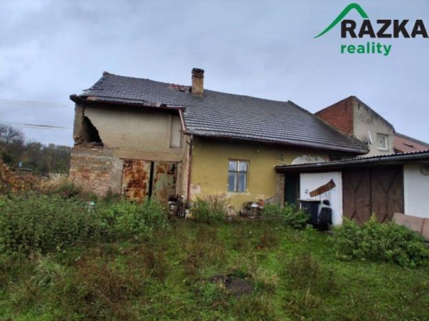 Prodej pozemku pro bydlení, Kroměříž - Trávník, 2701 m2