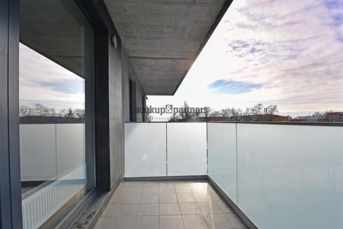 Prodej bytu 2+kk, Praha, Návarovská, 61 m2