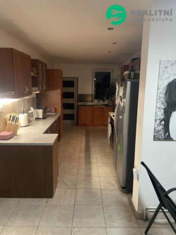Prodej rodinného domu, Velké Bílovice, Čejkovská, 385 m2