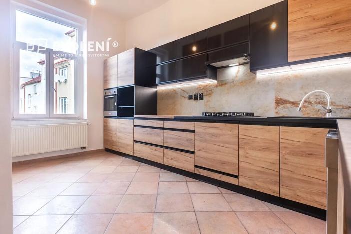 Pronájem bytu 3+1, Teplice, Novákova, 85 m2