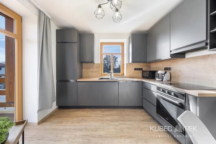 Prodej bytu 3+kk, Horní Planá, 51 m2