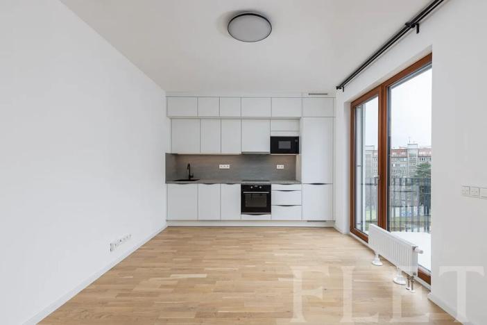 Pronájem bytu 1+kk, Praha - Nusle, Maroldova, 27 m2