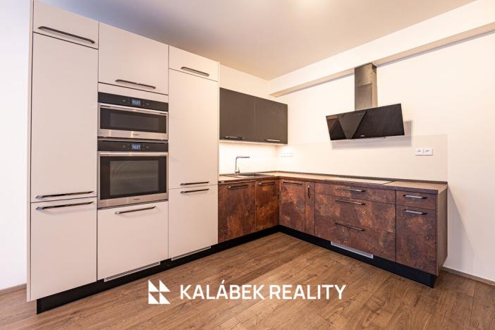 Pronájem bytu 2+kk, Praha - Střížkov, Makedonská, 90 m2