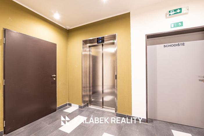 Pronájem bytu 2+kk, Praha - Střížkov, Makedonská, 90 m2