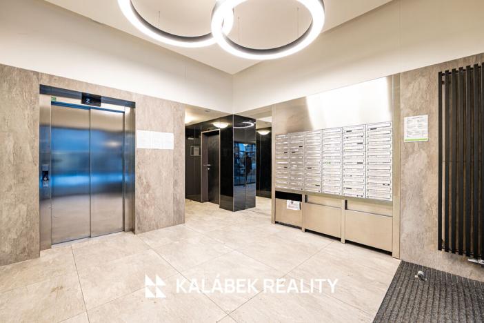 Pronájem bytu 2+kk, Praha - Střížkov, Makedonská, 90 m2