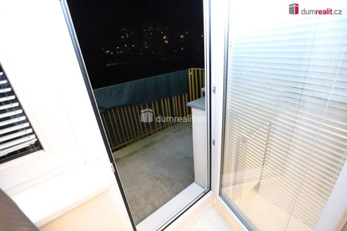 Pronájem bytu 2+kk, Karlovy Vary - Stará Role, Nejdlova, 74 m2