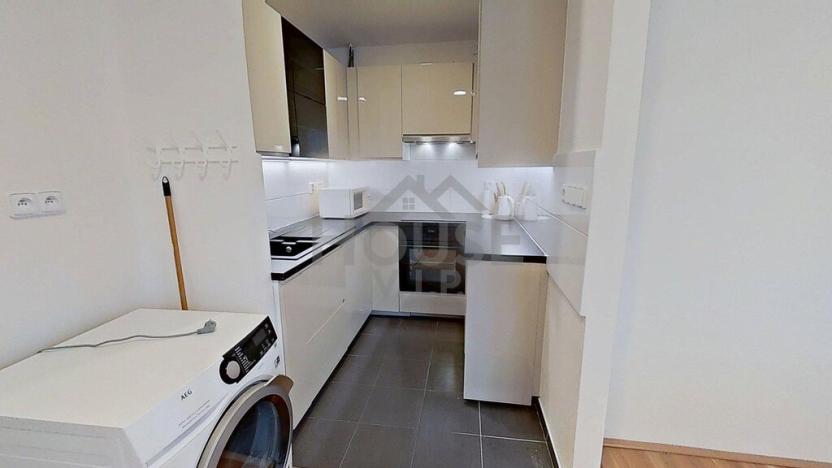 Prodej bytu 3+kk, Praha - Ruzyně, U silnice, 64 m2