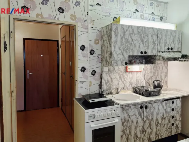 Pronájem bytu 1+kk, Strakonice - Strakonice II, Na Ohradě, 35 m2