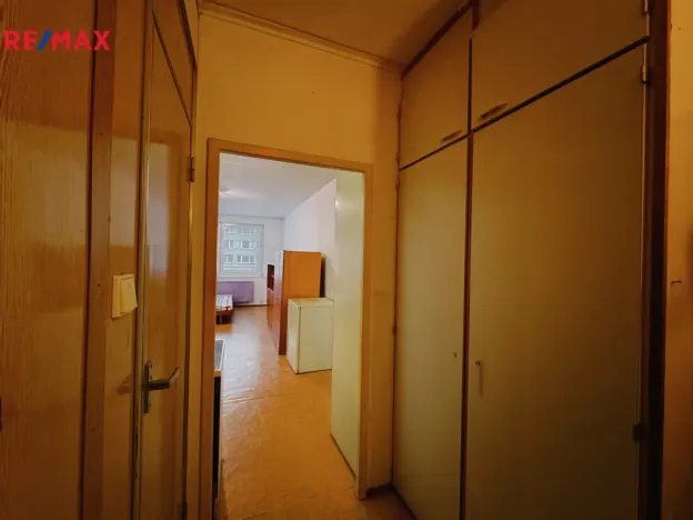 Pronájem bytu 1+kk, Strakonice - Strakonice II, Na Ohradě, 35 m2