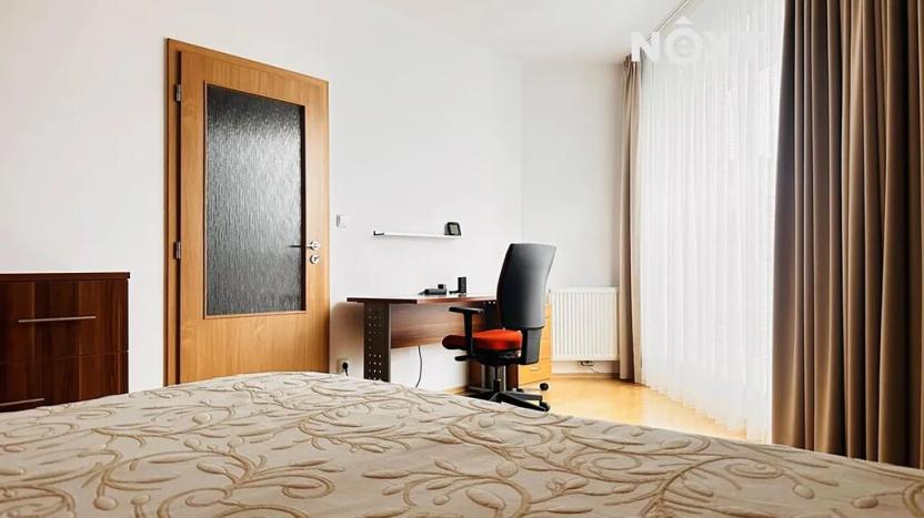 Pronájem bytu 2+kk, Pardubice, třída Míru, 86 m2