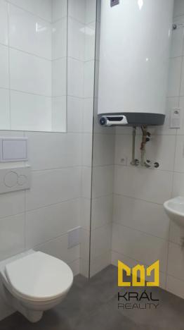 Pronájem bytu 2+kk, Praha - Smíchov, Nádražní, 52 m2