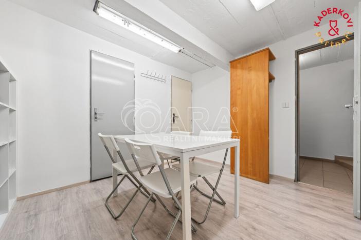 Prodej obchodního prostoru, Brno, Lidická, 153 m2