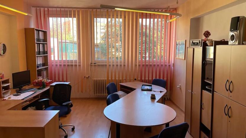 Prodej obchodního prostoru, Karviná, Kosmonautů, 460 m2