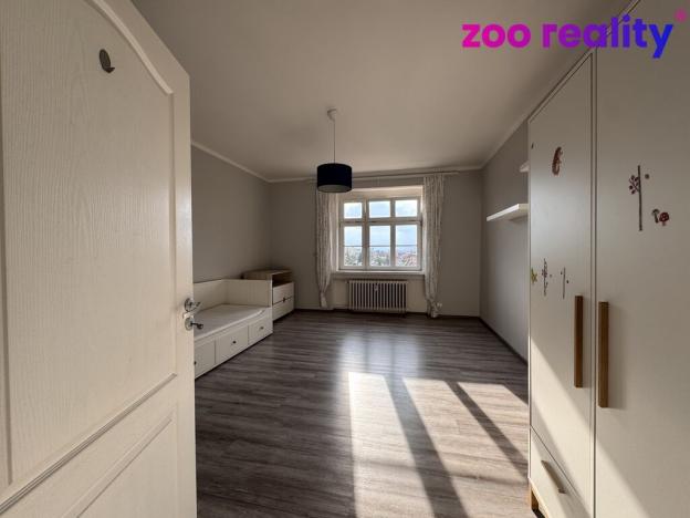 Pronájem bytu 3+kk, Žatec, Dukelská, 95 m2