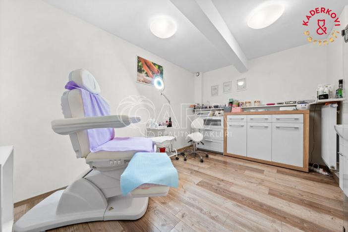 Prodej obchodního prostoru, Brno, Lidická, 326 m2