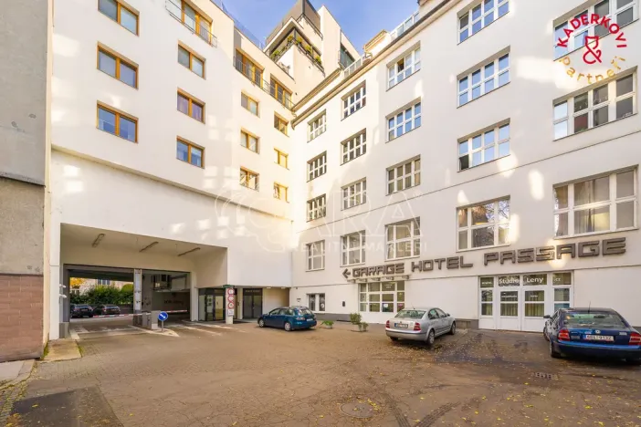 Prodej obchodního prostoru, Brno, Lidická, 172 m2